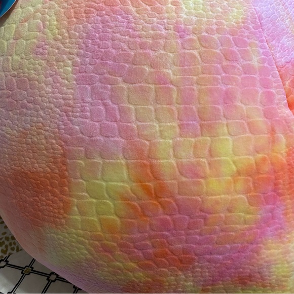 SQUISHMALLOWS JAZWARES TRINITY THE TRICERATOPS DINO HUGE PLUSH PILLOW TOY - Picture 3 of 9